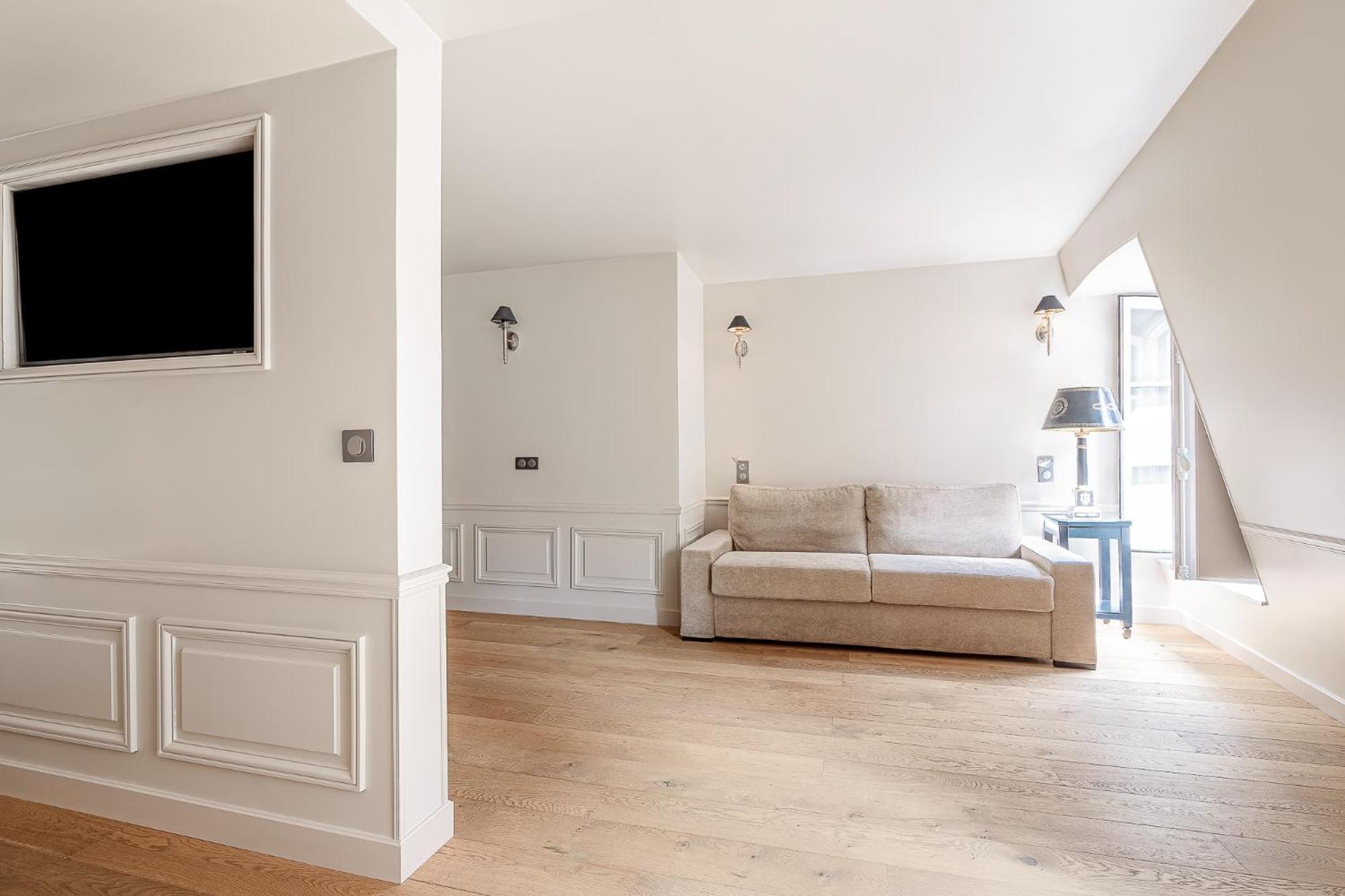 Hotel Des Arts - Saint-germain 3*